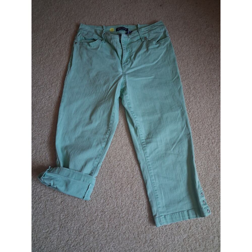 Bandolino Light Green Capri Pants Women Flat Front Zip Button Solid